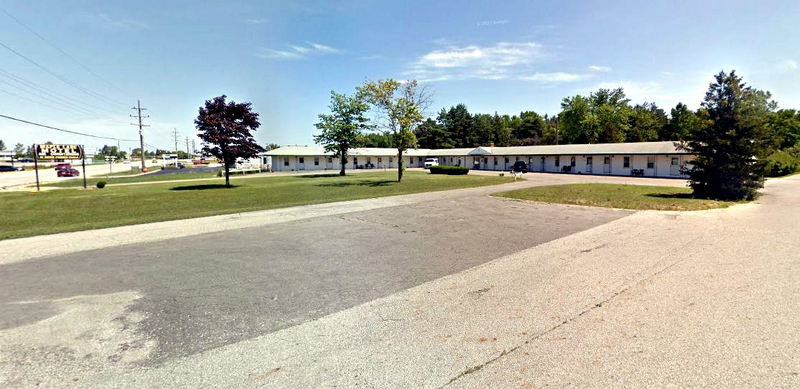 Maple Lane Motel (Hacienda Motel) - 2015 Street View (newer photo)